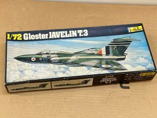 Heller 1/72 Gloster Javelin T.  3,  Contents.