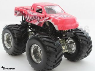 Hot Wheels Monster Jam Color Shifter Madusa Pink/white Die - Cast 1:64 Rare Truck