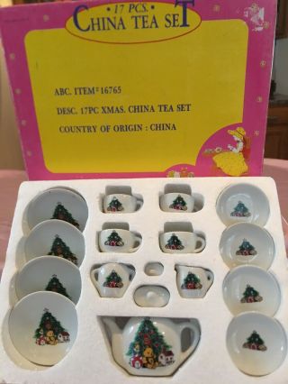 Vintage Child’s 17 Piece China Holiday Tea Set
