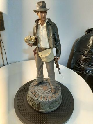 Sideshow Collectibles Indiana Jones 1/4 Scale Premium Format Figure
