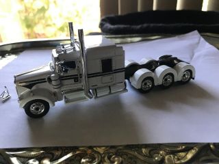 Dcp Parts Project White Kenworth Semi Cab Truck 1:64/ Diecast Promotions
