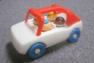 Vintage Little Tikes Family Car Sedan With 4 People Toddle Tots