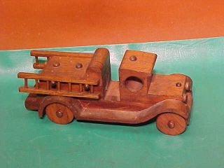 Art Prison Hand Crafted Solid Wood Fire Truck With Detachable Ladders