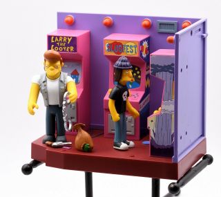 Playmates Toys The Simpsons Playset Noiseland Arcade With Jimbo Jones & Snake