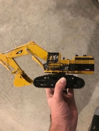 Cat 5110b Hydraulic Excavator 1:50 Scale Model 55098 Norscot