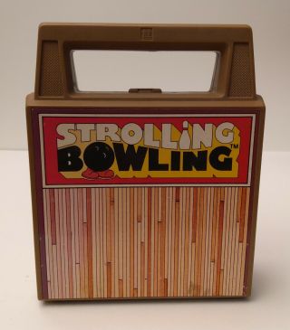 Vintage Tomy Strolling Bowling Desk Wind Up Toy Travel Game