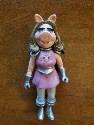 Palisades The Muppets Pigs In Space Miss Piggy Figure Loose