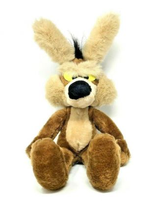 Vintage Wile E.  Coyote 1989 Mighty Star Warner Bros.  Characters Plush 1535