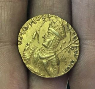 Kushan Empirำ Huvishka Goddess Ardoxsho Hold Laurel Branch Solid Gold 18k Coin