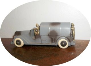 1939 Army Supply Truck Metal Hubs 2 Soldiers Barclay / Tootsietoy