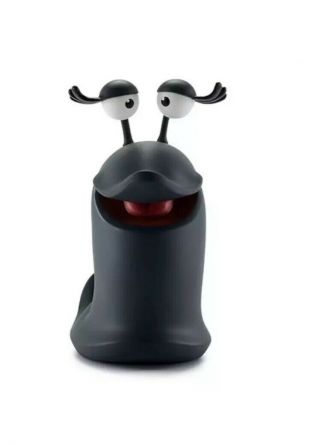 Kidrobot Best Fiends " Lola " Limited Edition Slug Toy Figure