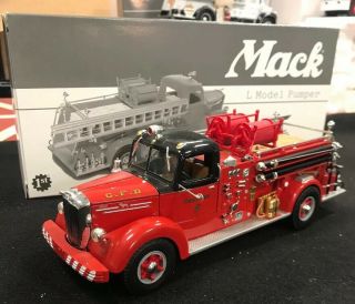 First Gear - Mack L Model Pumper Chicago Fire Dept.  Engine Co.  50 (b) 1:34