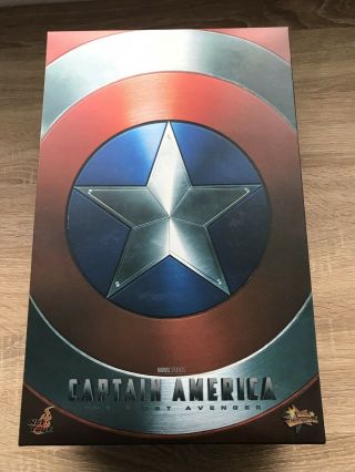 1:6 12” Hot Toys Captain America Steve Rogers The First Avenger As - Is