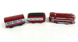 Thomas & Friends Trackmaster Caitlin With Passenger Car Tender Motorized
