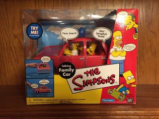 " The Simpsons " Family Car Interactive Playmates Set W/figures