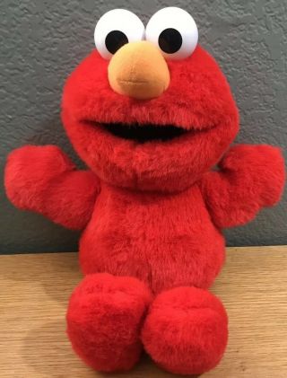 Vintage Tickle Me Elmo Doll 1996/1997 Sesame Street Shakes Laughs Talks