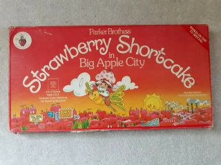 Vtg Strawberry Shortcake In Big Apple City Parker Brothers Board Game Complete