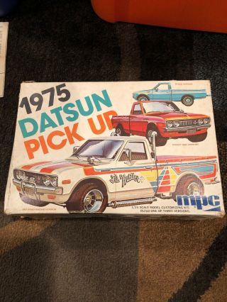 Mpc 1975 Datsun Pickup 1/25 Scale