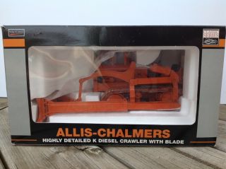 Speccast 1/16 Allis Chalmers K Crawler & Blade Highly Detailed Farm Toy Dozer