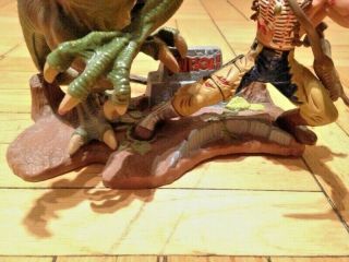 Turok Dinosaur Hunter vs Raptor posable statue display Playmates 3