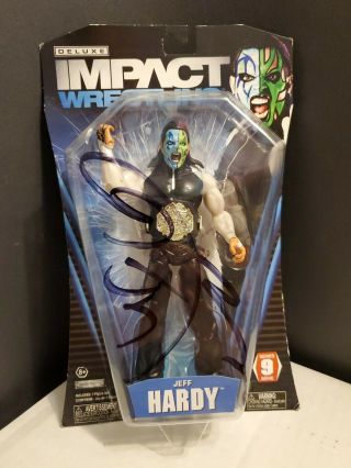 Tna Wrestling Deluxe Impact Series 9 Jeff Hardy Autographed Jakks Action Figure.