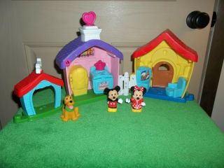 Fisher Price Little People Mickey Mouse Minnie Mouse Pluto House Dog House