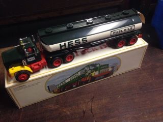 Hess 1984 Oil Tanker Truck Bank Collectable
