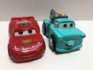 Disney Cars 2 Shake N Go Talking Driving Lightning Mcqueen & Toe Mater Tow Truck