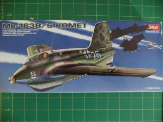Messerschmitt Me - 163 B/s Komet German Rocket Plane 1:72 Scale Academy No.  1673