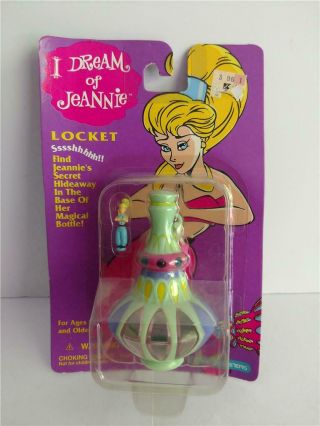 1995 I Dream Of Jeannie Locket Genie Bottle (in Package)