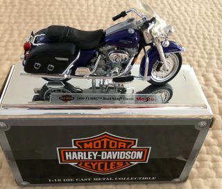 Harley Davidson 2000 Flhrc Road King Classic 1:18 Die Cast Metal Collectible