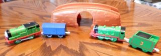 THOMAS & FRIENDS Trackmaster ULTIMATE TRACK PACK,  STARTER w/Henry Percy Thomas 2