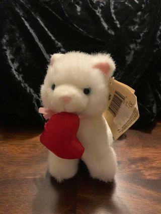 Russ Berrie Caress Soft Pets Ruby White Cat With Heart Plush