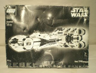 Lego Star Wars Rebel Blockade Runner Set 10019 -