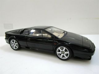 Autoart Black Lotus Esprit V8 1:18 Die - Cast Model Car