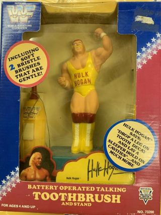 Vintage Wwf Hulk Hogan Battery Operated Talking Toothbrush 1991 Janex
