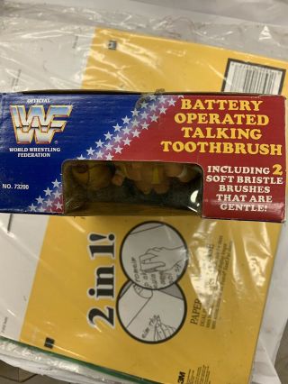 Vintage Wwf Hulk Hogan Battery Operated Talking Toothbrush 1991 Janex 2