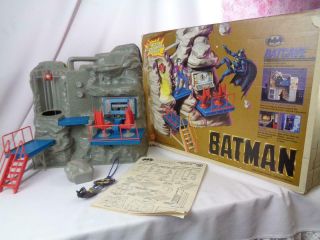 Vintage Toy Biz 1989 Batman Batcave Playset W/ Box