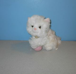 Aurora Miyoni 8 " White Persian Kitty Cat On Pink Ball Of Yarn Cuddly Bean Plush