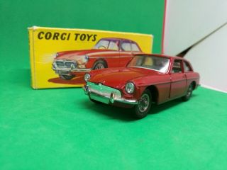 Corgi Toys Vintage Diecast Model Car 327 - MGB GT - Red 2