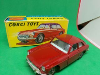 Corgi Toys Vintage Diecast Model Car 327 - MGB GT - Red 3