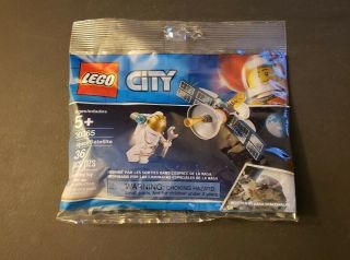Lego City 30365 Space Satellite Set