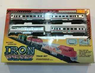 Iron Diesel Amtrak Train Set Toy 1988 Box Vintage Battery 8 Feet Track