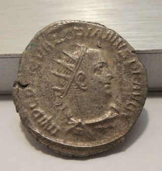 Ancient Roman - Silver Antoninianus - Emperor Valerian I - 253 - 260ad - F - Vf