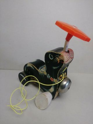 Vintage 623 Fisher Price Toys ©60 Suzie Seal Balances An Umbrella Pull Toy