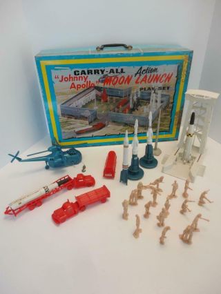 Marx Carry - All Action Playset Johnny Apollo Moon Launch