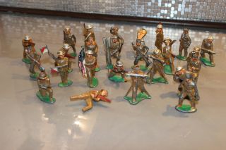 25 Vintage Manoil Barclay Lead Soldiers Well Played With