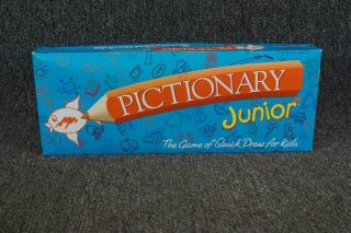 Junior Pictionary The Game Of Quick Draw For Kids C.  1999