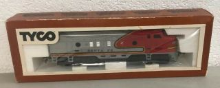 Tyco Santa Fe Locomotive 4015 Ho Scale Train
