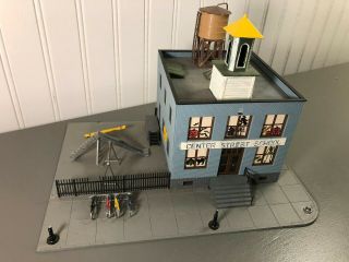 Vintage Tyco Ho Scale Center Street School Model Train Building Bell Playground
